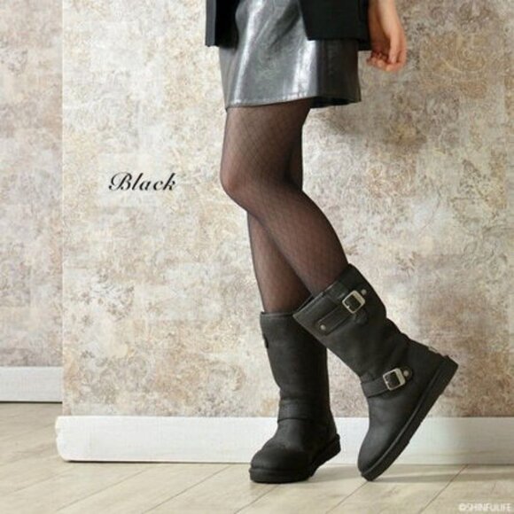 UGG Sutter Women's Boot - Picture 1 of 13
